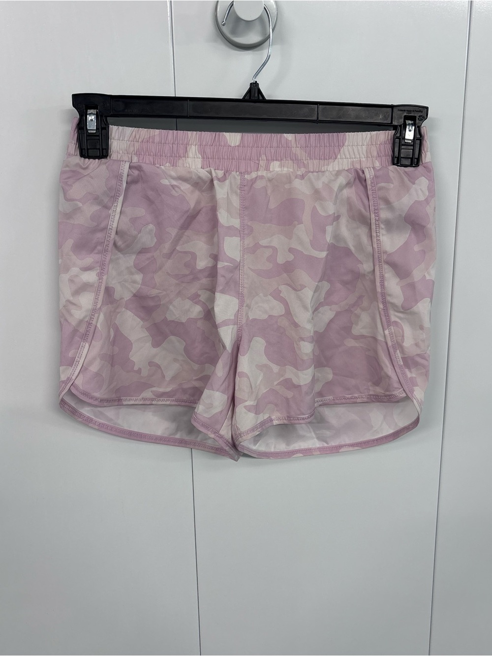 All in Motion Girls Size XL 14/16 Soft Gym Shorts Pockets Camo Pink Activewear
